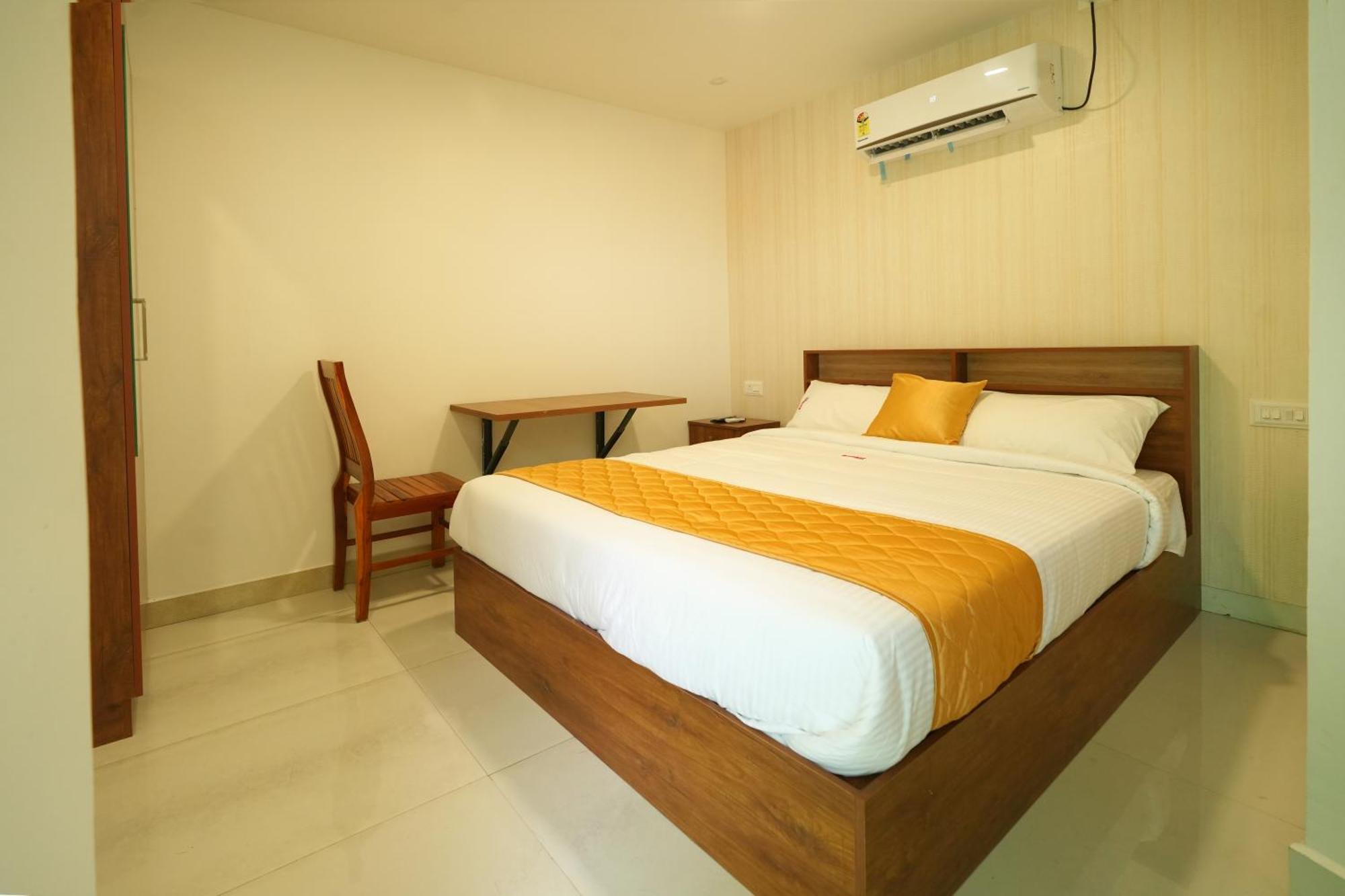 Amsher Suit Lulu Mall Road Hotell Kochi Exteriör bild
