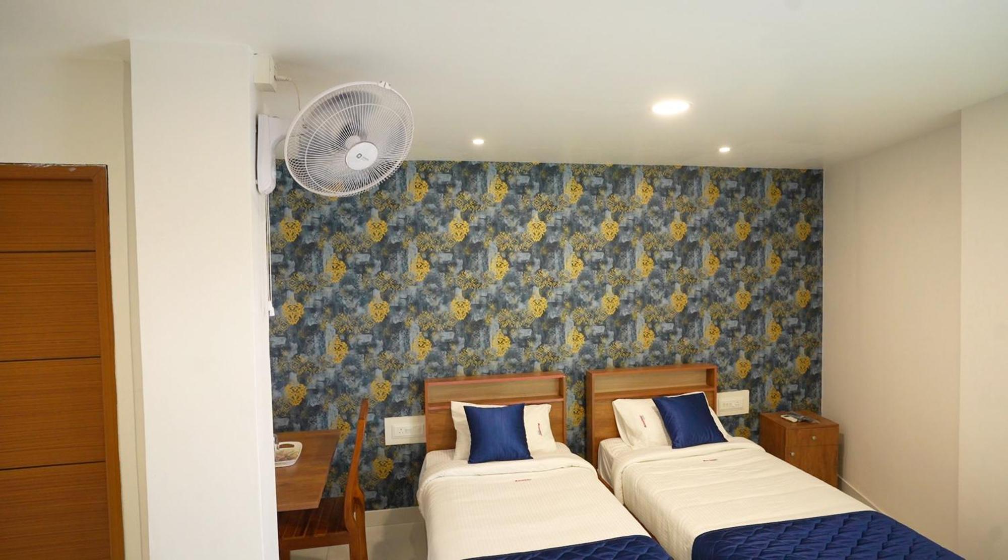 Amsher Suit Lulu Mall Road Hotell Kochi Exteriör bild
